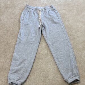 Aerie XS Heather Gray Jogger Pants - Casual Comfort